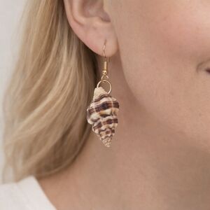 Beachy Shell Drop Earrings Tropical Ocean Coastal Jewelry Bohemian Summer Style